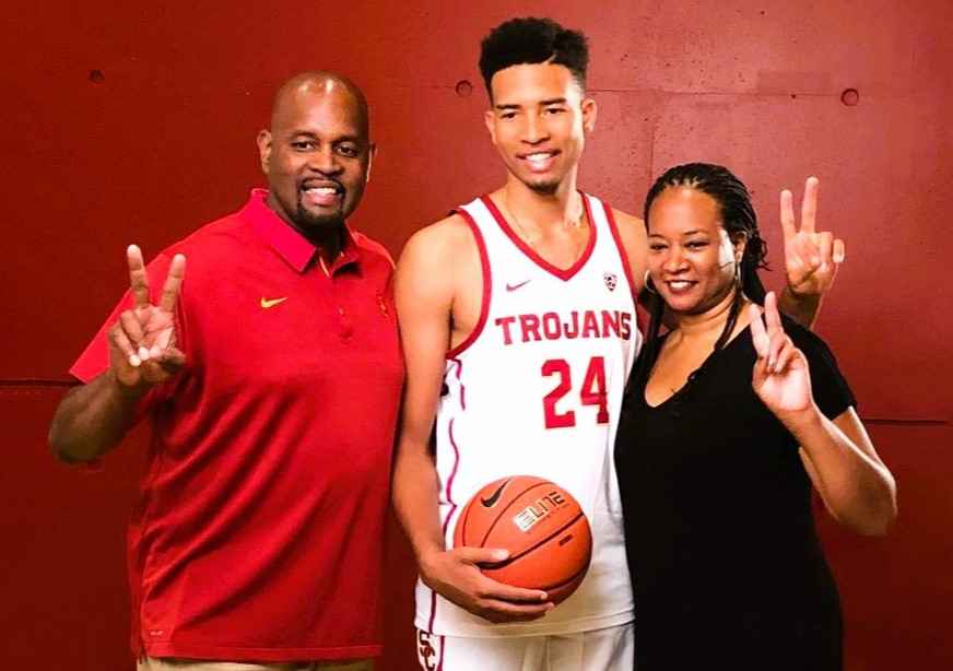 Evan Mobley's brother and parents (mom dad)