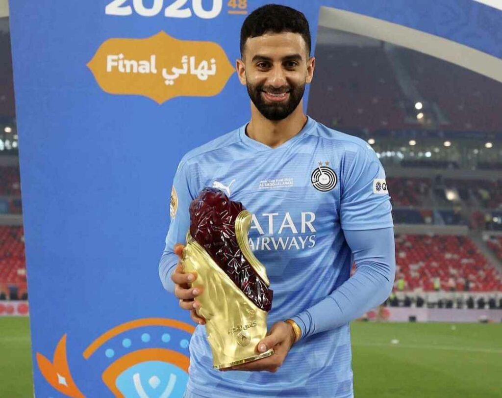 Saad Al Sheeb with trophy